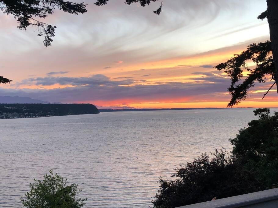 Waterfront, Sunsets And Mountains Port Townsend Exterior foto
